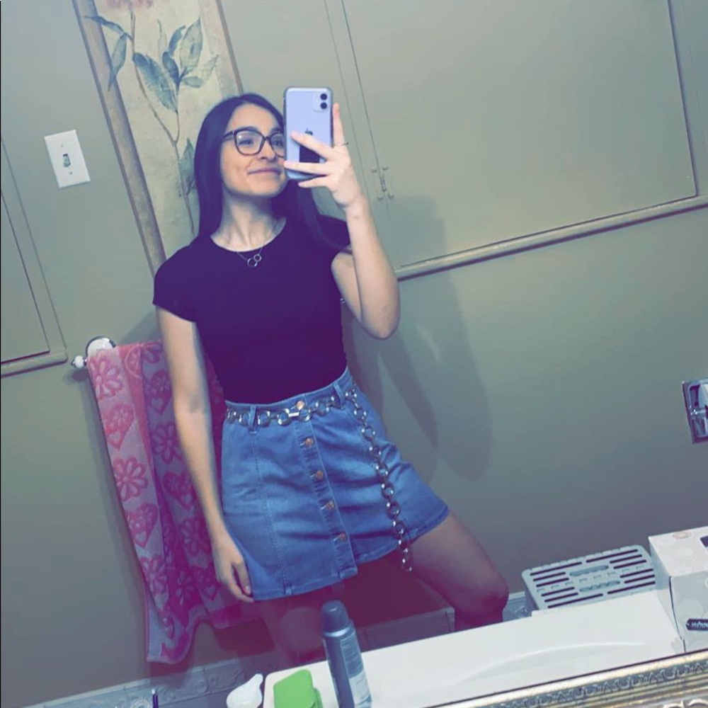 Meet your Posher, Jess